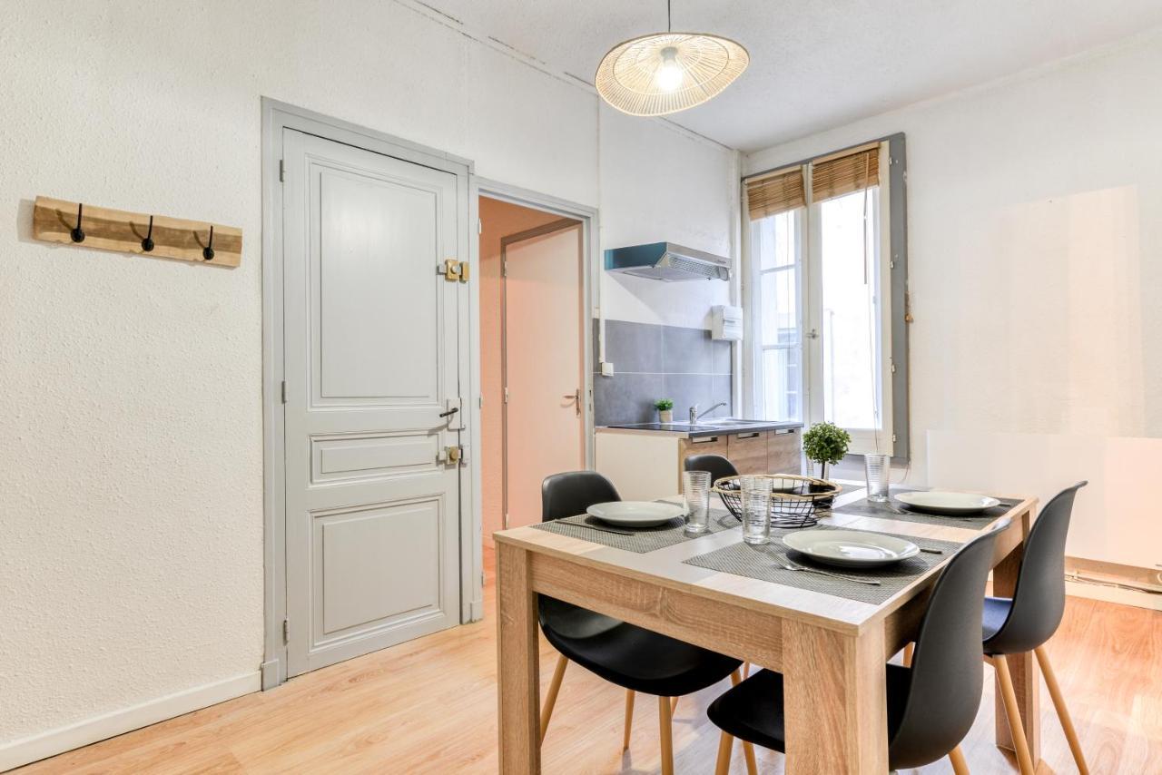 Ferienwohnung Le Central - Wifi - Tout A Pied Carcassonne Exterior foto